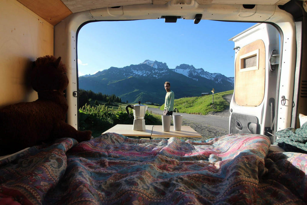 Homologation VASP : que faut-il savoir avant d’aménager son van ?