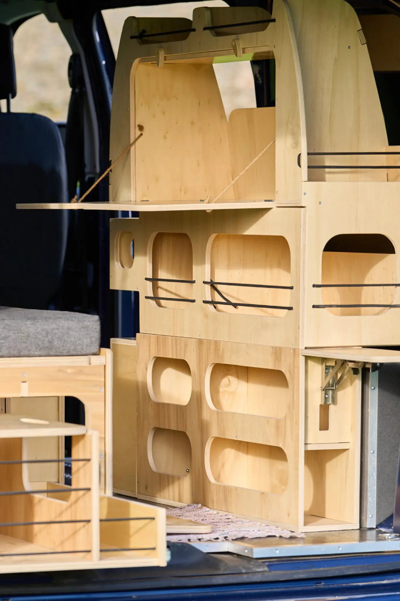 Meuble intérieur van et fourgon - DESTOCKAGE Très bon état