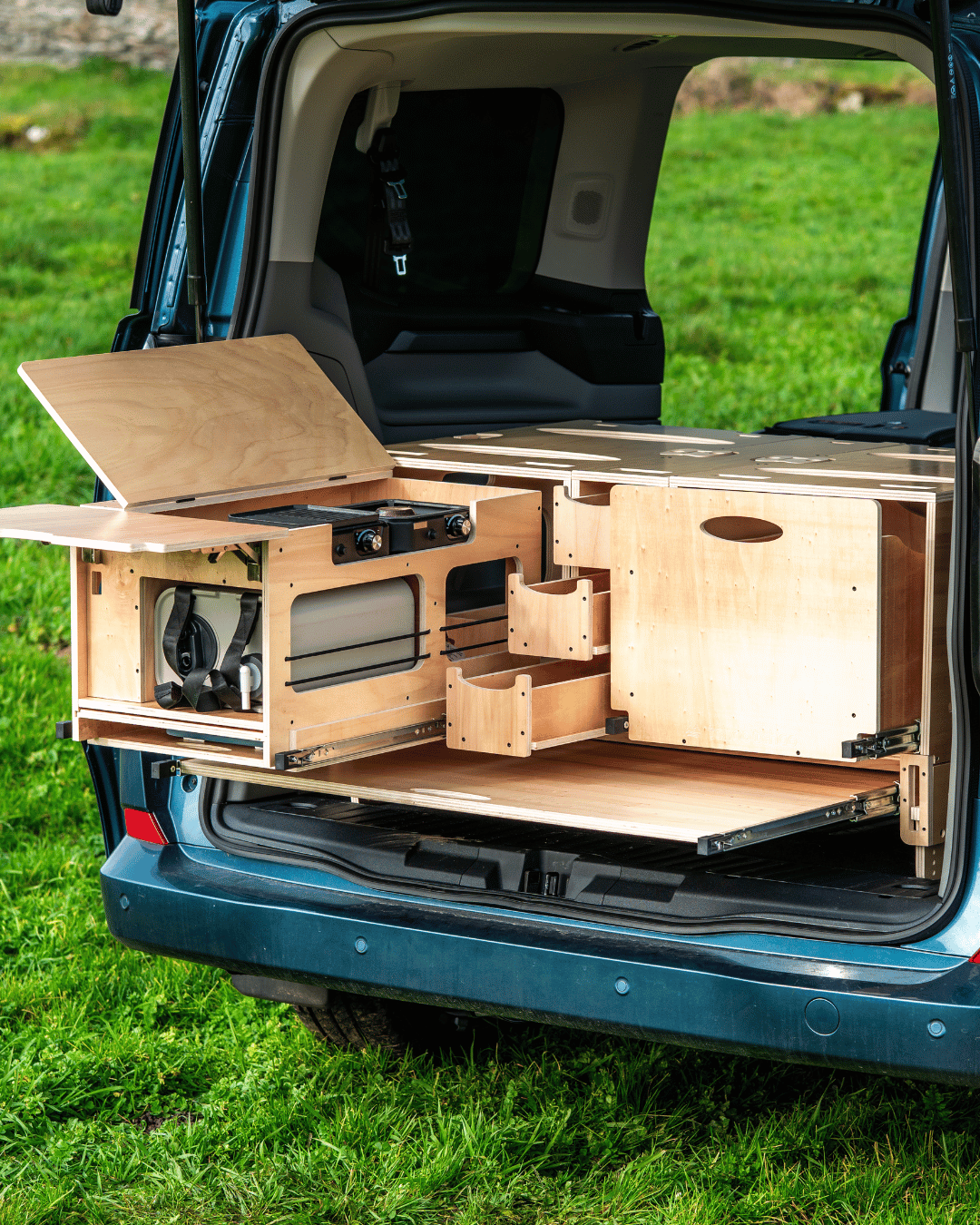Camping Box Van